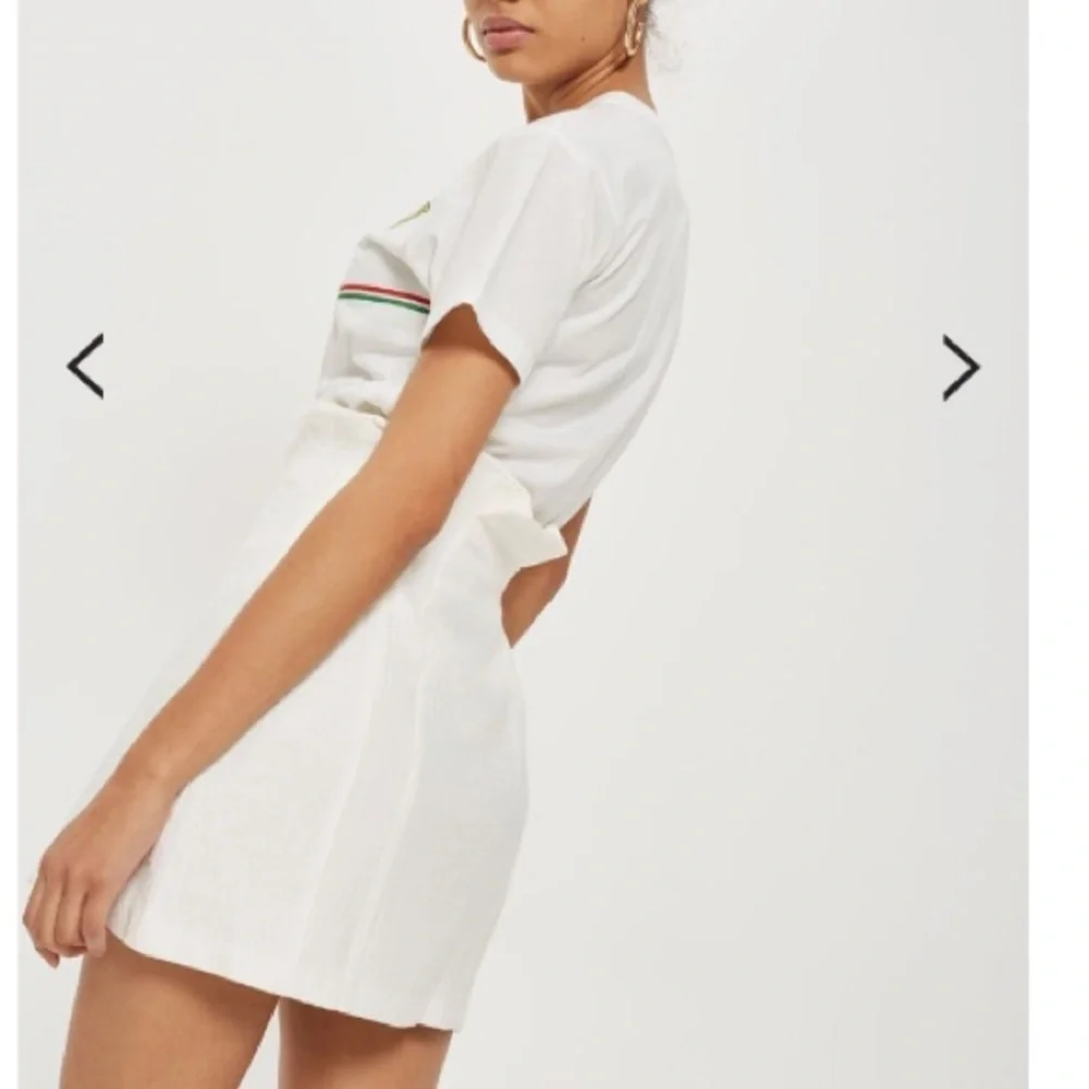 [Topshop] White Button Down Skirt